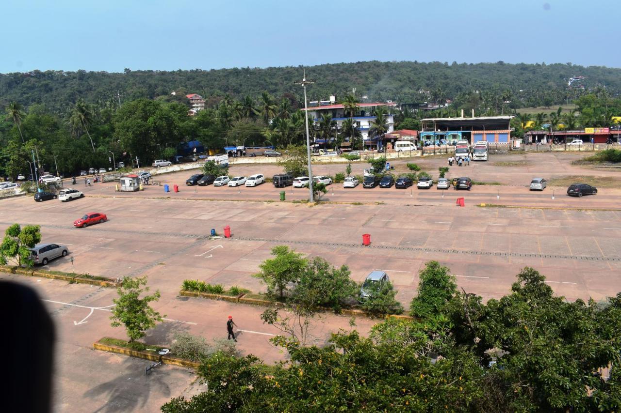 Hotel Baga Highq - Near Baga Beach Exterior photo