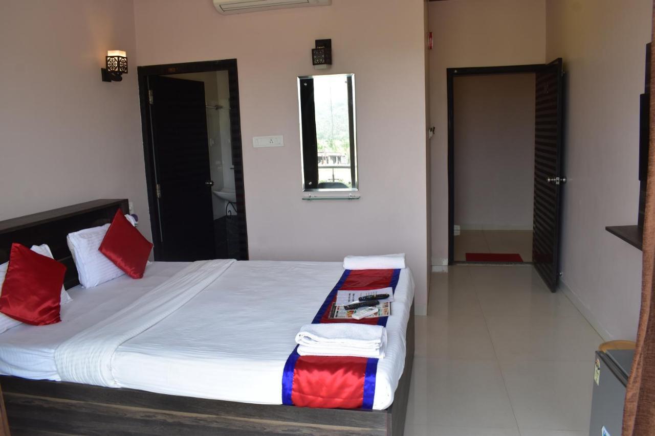 Hotel Baga Highq - Near Baga Beach Exterior photo